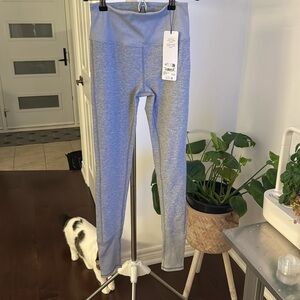 New Alo High-Waist alosoft lounge leggings size small